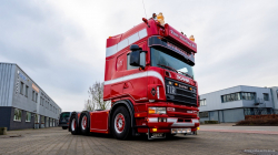 20260201-Tom-Holding-00028